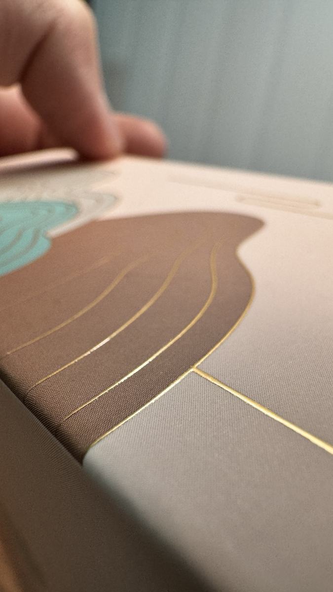 Embossing & debossing